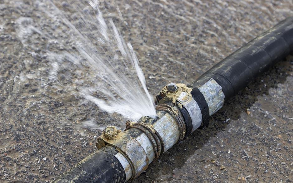 fuite d'eau après compteur que faire Saint-Ouen